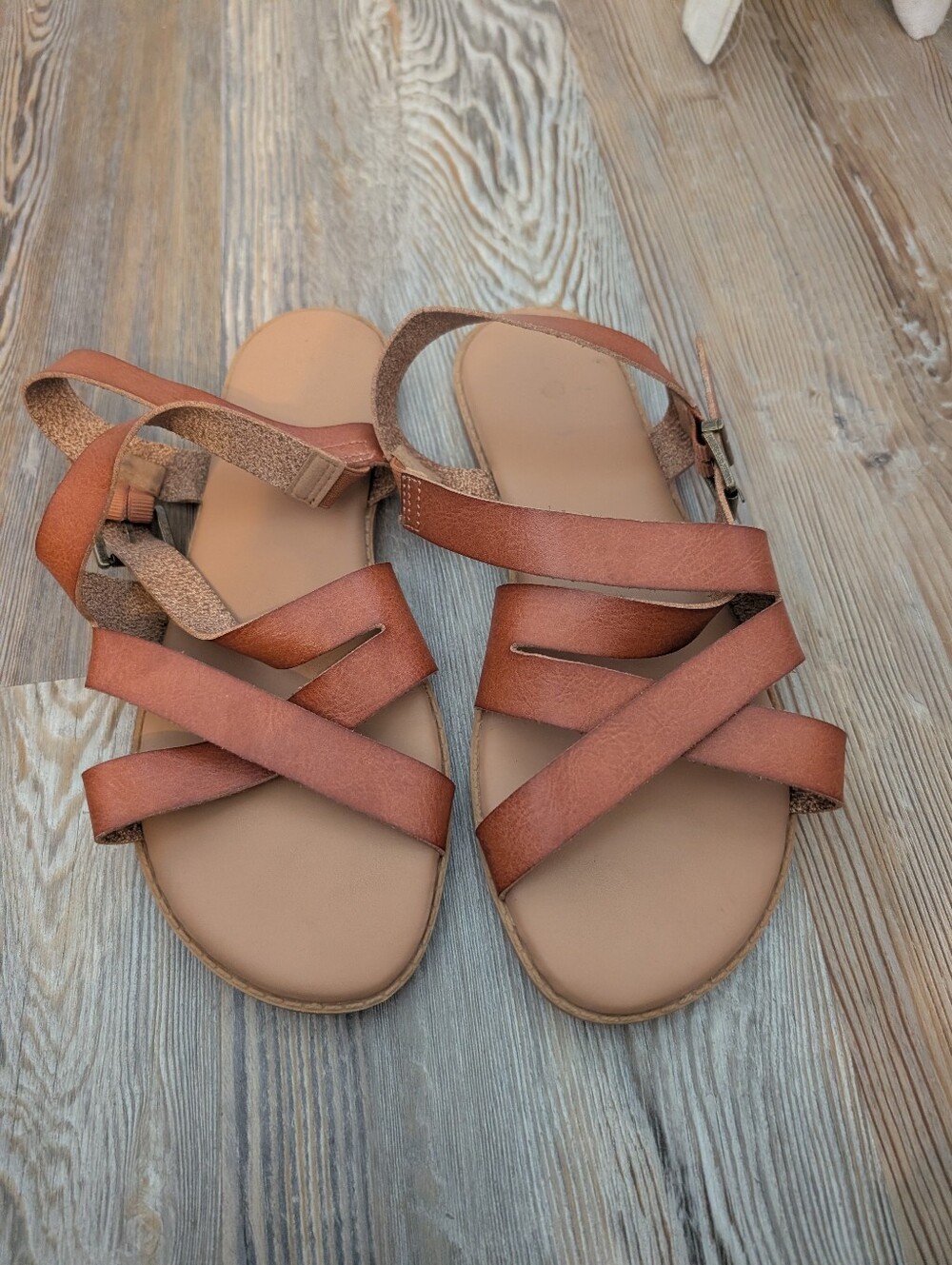 Torrid 8.5ww Brown Sandals